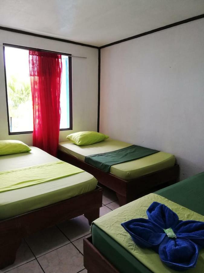 Cabinas Miss Miriam 2 トルトゥゲーロ エクステリア 写真