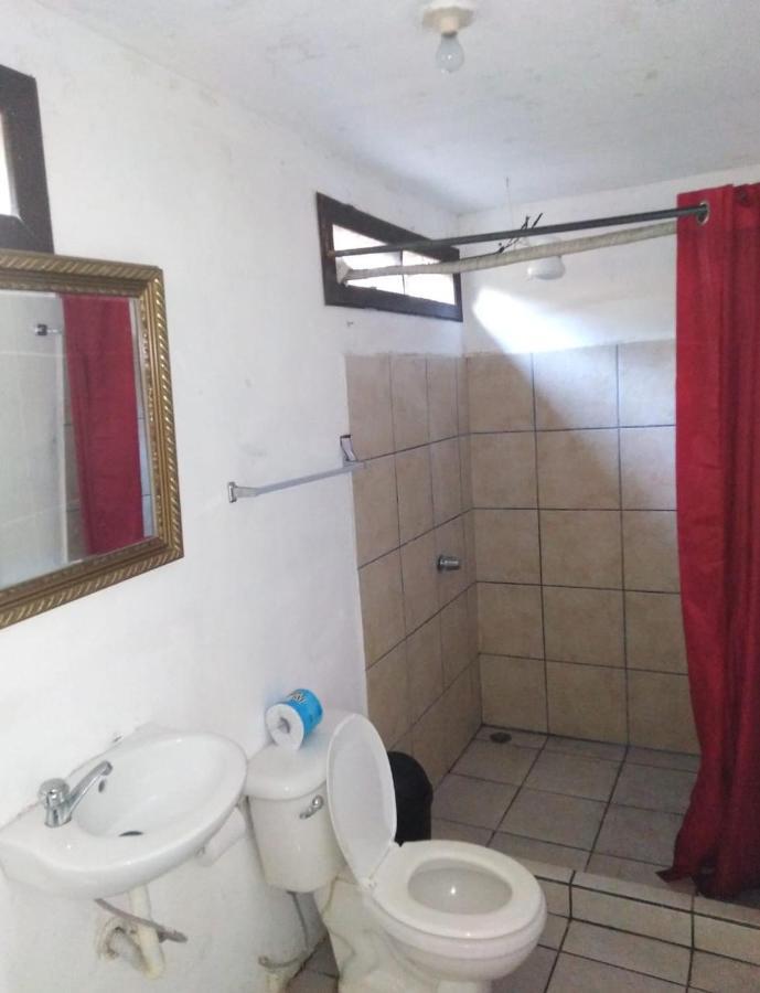Cabinas Miss Miriam 2 トルトゥゲーロ エクステリア 写真
